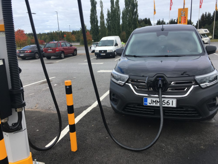 näin paljon suomalaiset ovat valmiita maksamaan sähköauton latauksesta!