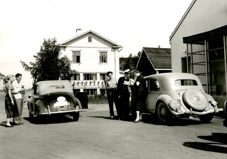 historian havinaa: vuonna 1958 autojen väliaikainen maahantuonti helpottui